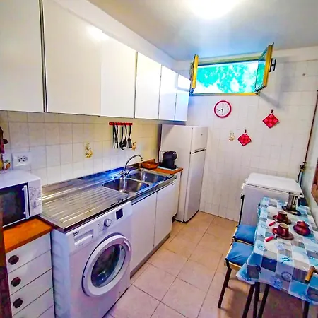 בית נופש Villino Kalithea